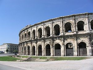 Nîmes